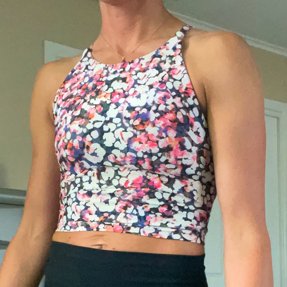 XS Floral Print - Old Navy - workout top - VERY SOFT